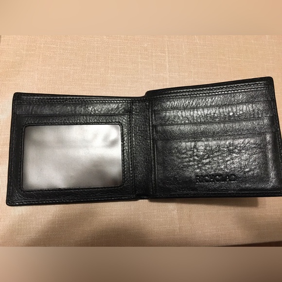 RICHCLAD Leather Black Wallet - Picture 2 of 7